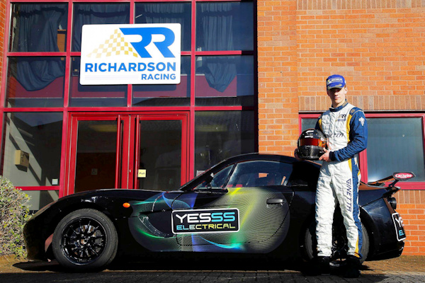 James joins Richardson Racing
